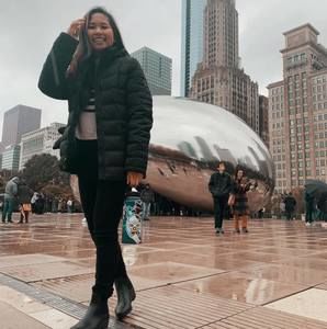 Meet your Posher, Naedine